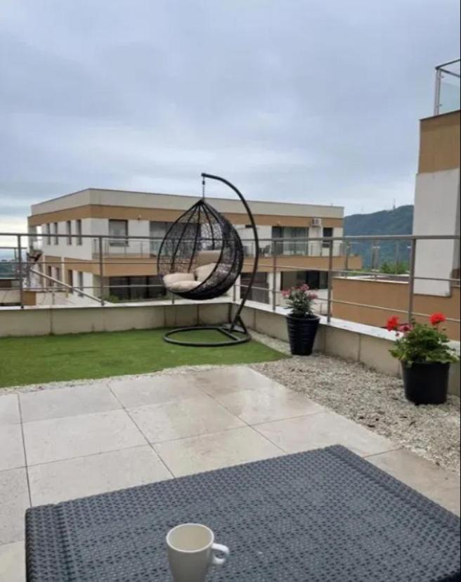 Londof Luxury Apartments - With A Panoramic View Over The City Brassó Kültér fotó